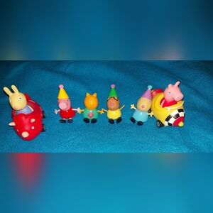 **3 Listings$30**                       Peppa Pig and friends